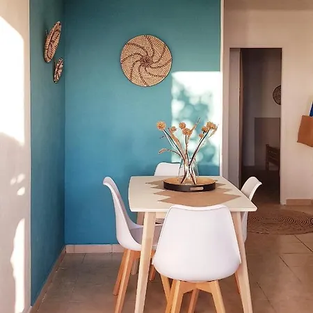 Appartamento T2bis 60m2 Avec Jolie Terrasse De 25m2 Et Vue Panoramique Et Montagne Sur Le Golfe Du Valinco - Quartier Calme à 10mn à Pied Du Centre - Idéal Pour 4 Personnes Et Possibilité De 6 Couchages - Place De Parking Réservée Sartène